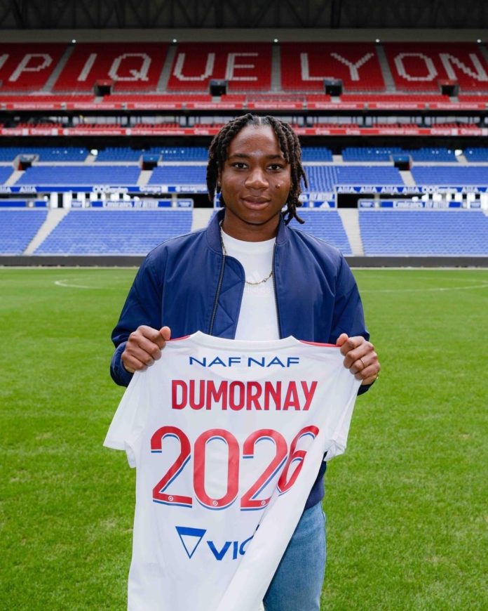 Melchie Daëlle Dumornay, rejoint l'Olympique Lyonnais